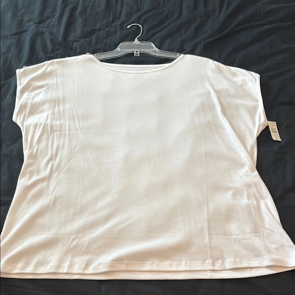 Talbots Woman Elegant White Women's Top with gold buttons NWT 3X - Picture 1 of 8